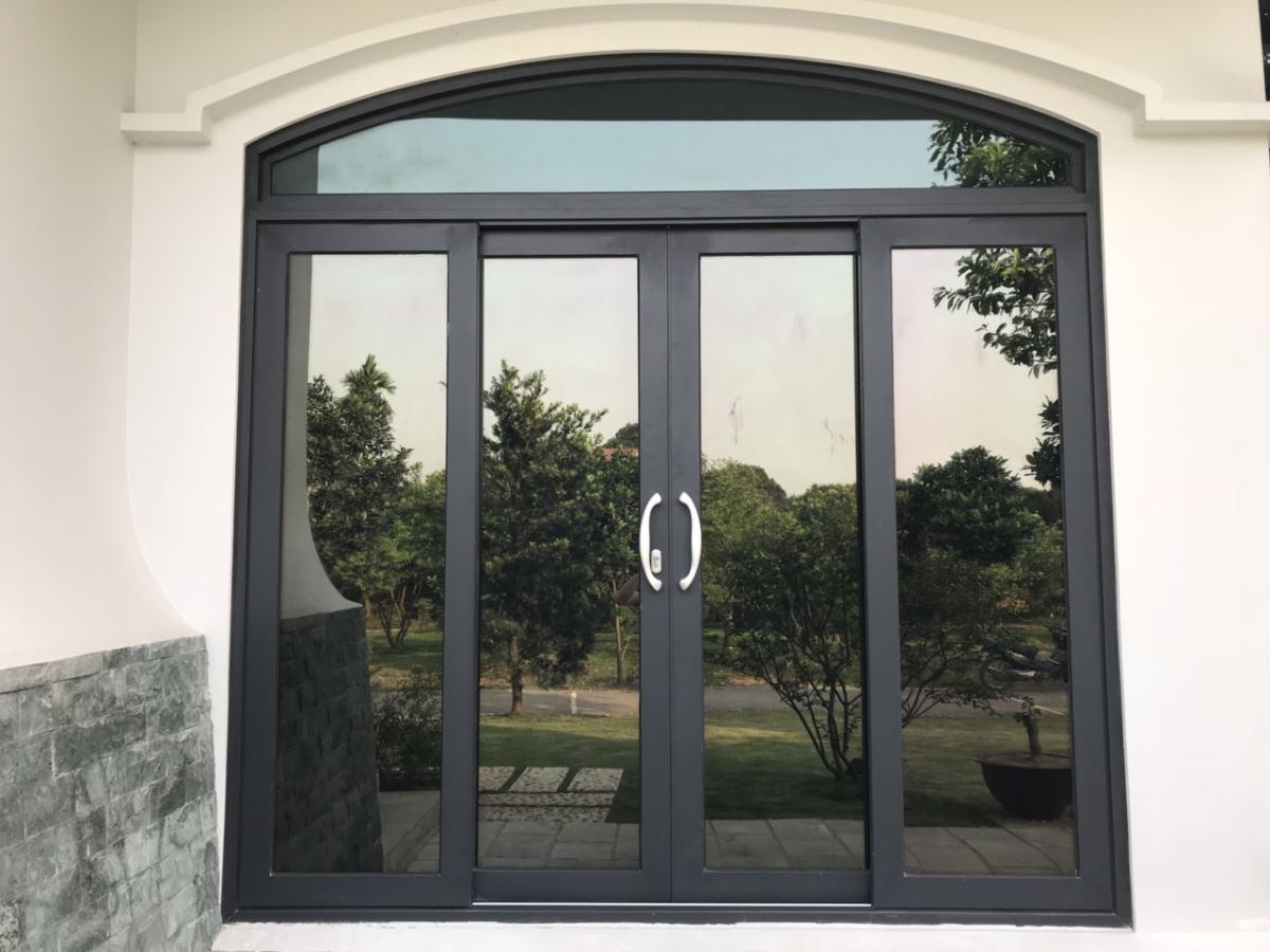 thi công lắp đặt cửa nhôm Xingfa tphcm